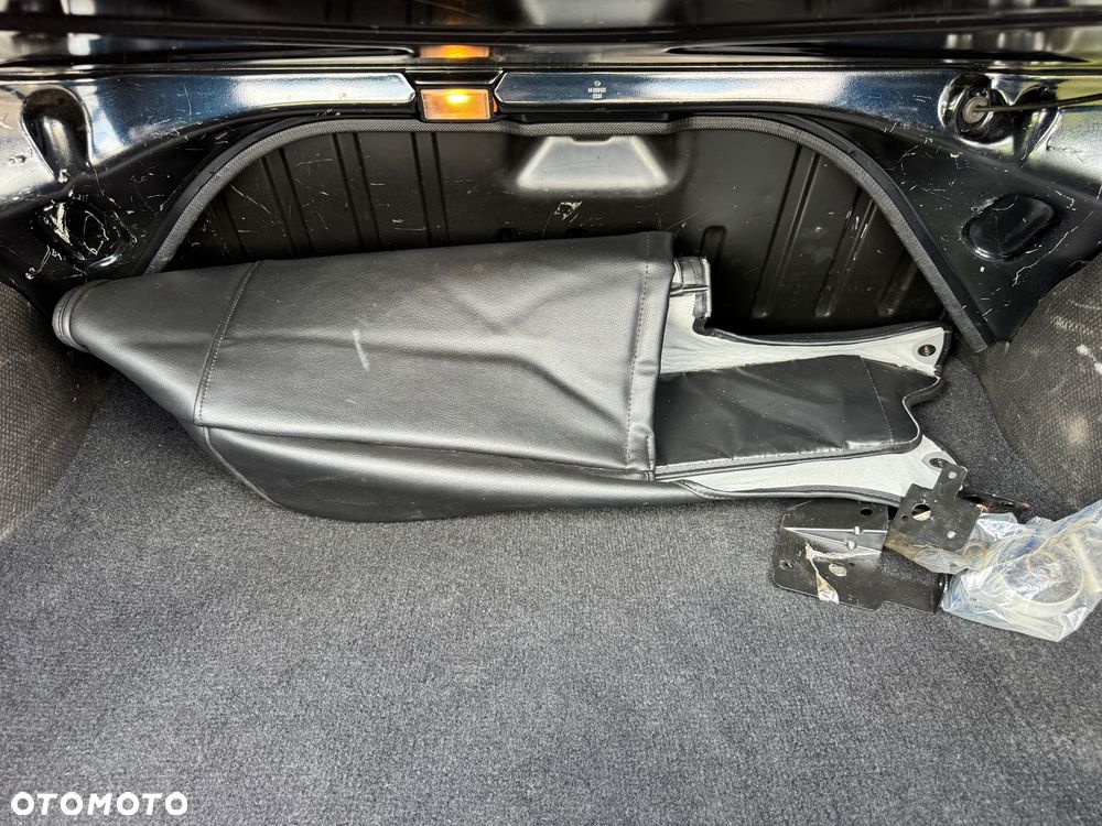 Volkswagen Golf 1.8 CL - 12
