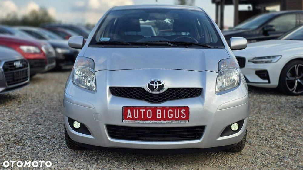 Toyota Yaris - 2