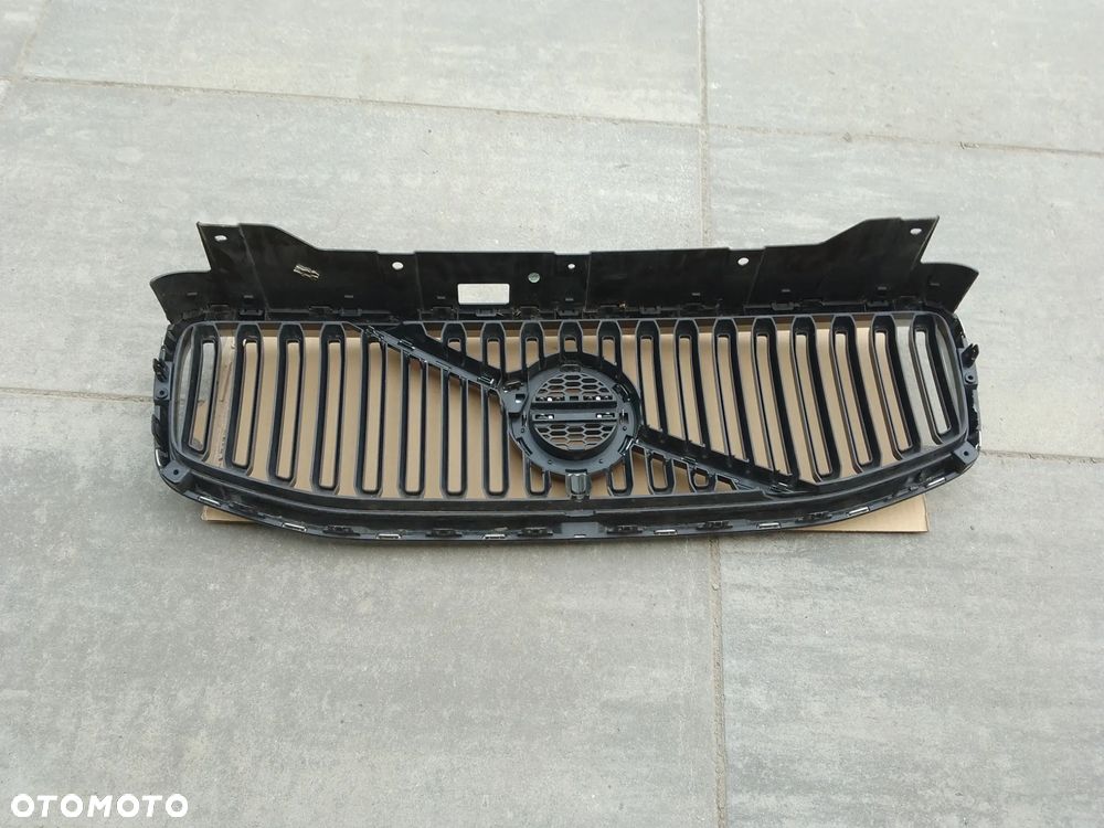 Grill Atrapa Volvo XC60 II 31479494 ŁADNY IGŁA - 6