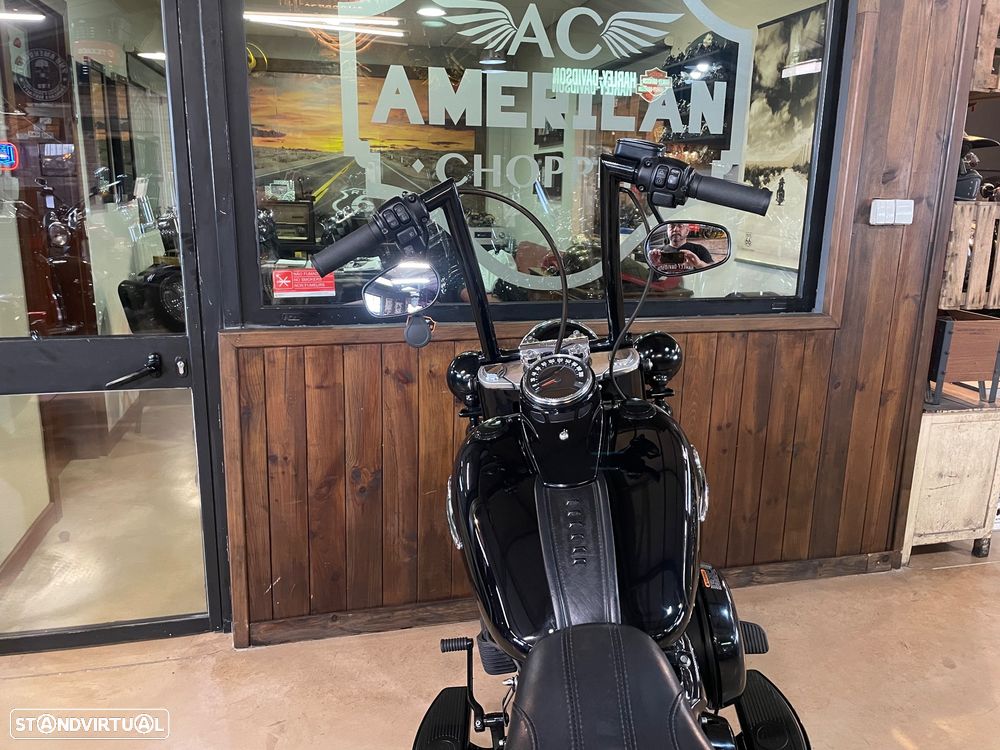 Harley-Davidson Softail FLHCS Heritage Classic 114 - 6