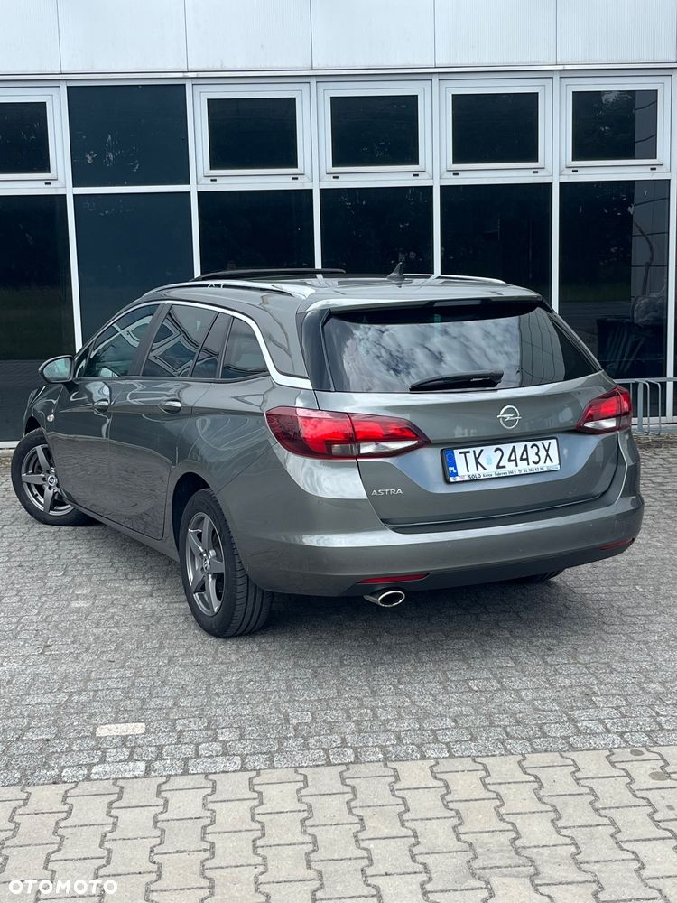 Opel Astra 1.6 BiTurbo D (CDTI) Start/Stop Innovation - 21