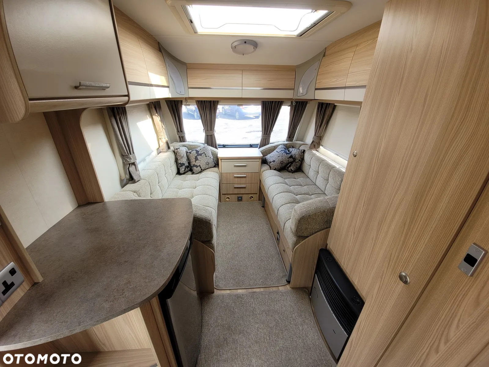 Coachman Vision Amara przyczepa Kempingowa Łazienka WC Solar Mover PIĘKNA - 9