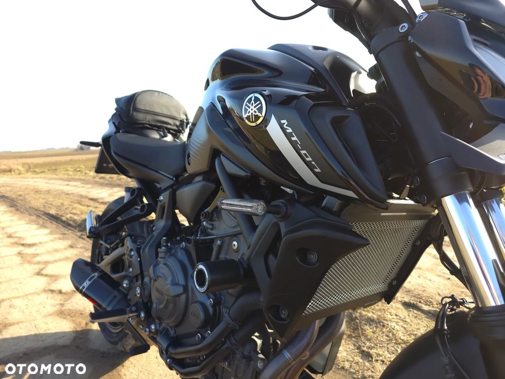 Yamaha MT - 6