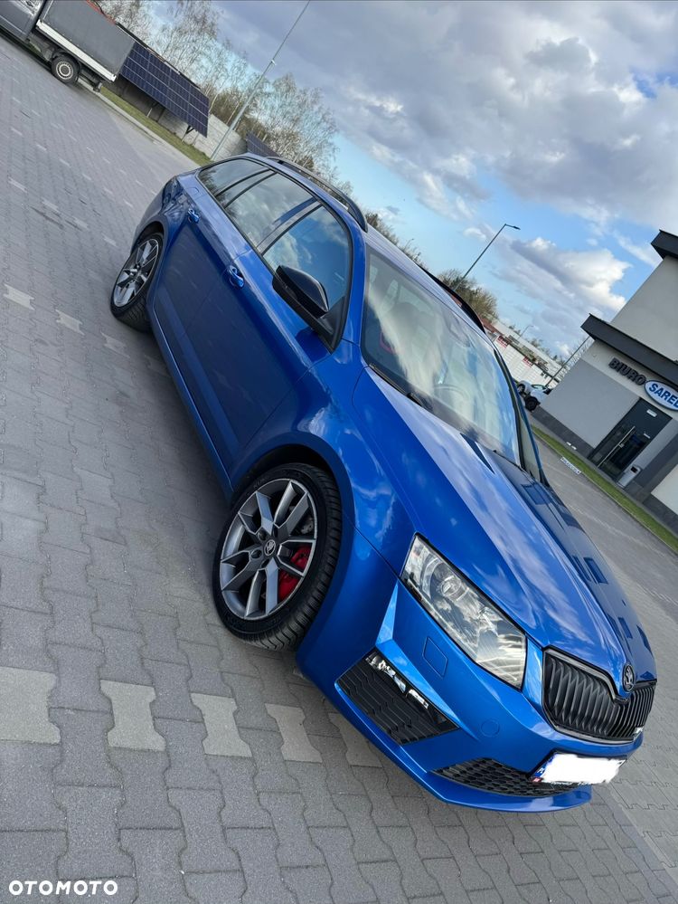 Skoda Octavia 2.0 TSI RS - 11