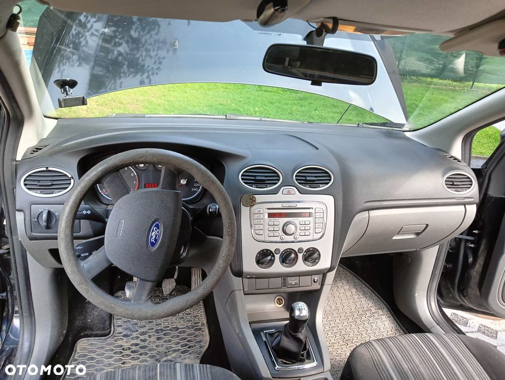 Ford Focus 1.6 Trend - 6