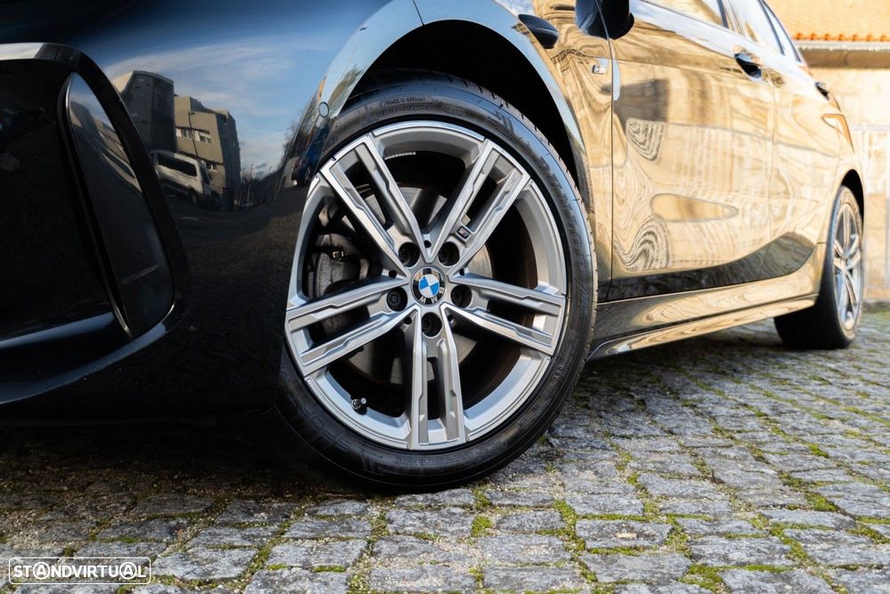 BMW 116 d Pack Desportivo M Auto - 16