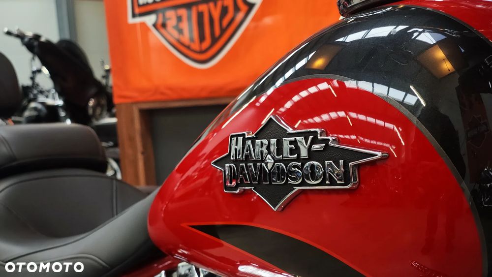 Harley-Davidson Softail - 32