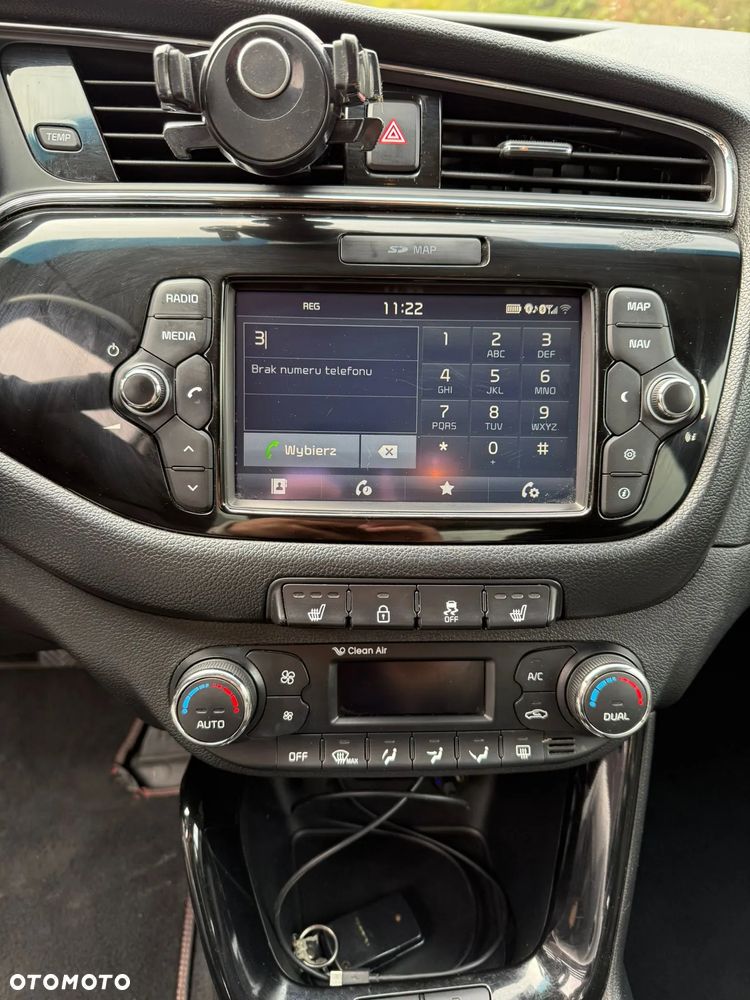 Kia Ceed Cee'd 1.6 GDI L Business Line - 8
