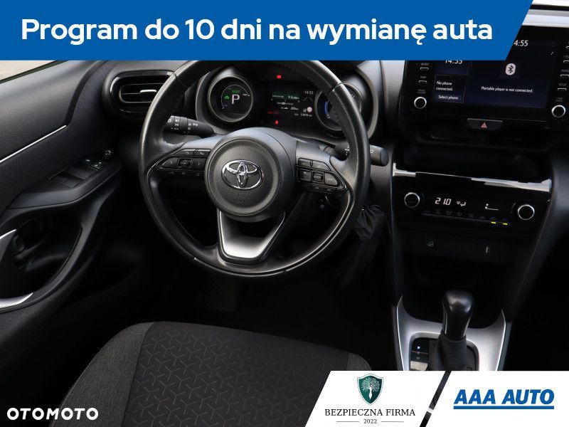 Toyota Yaris Cross - 8