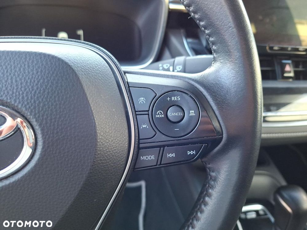 Toyota Corolla 1.8 Hybrid Comfort - 18