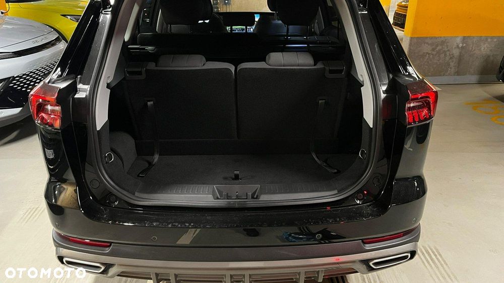 Chery Tiggo 8 - 10