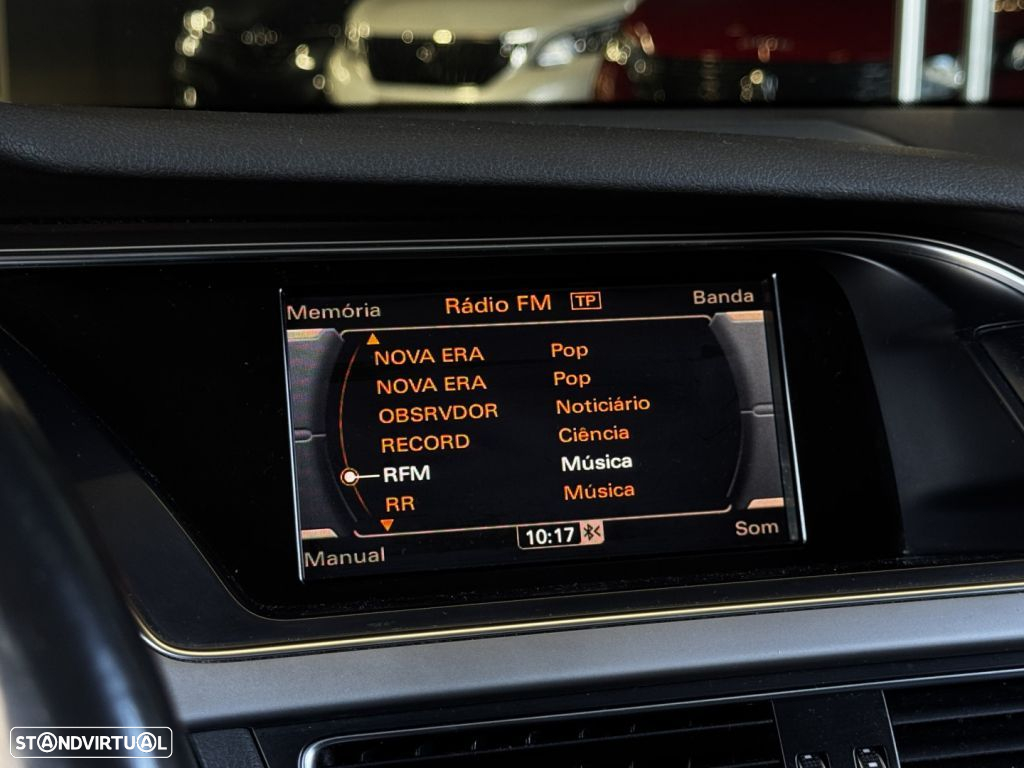 Audi A4 Avant 2.0 TDI Business Line S-line - 38