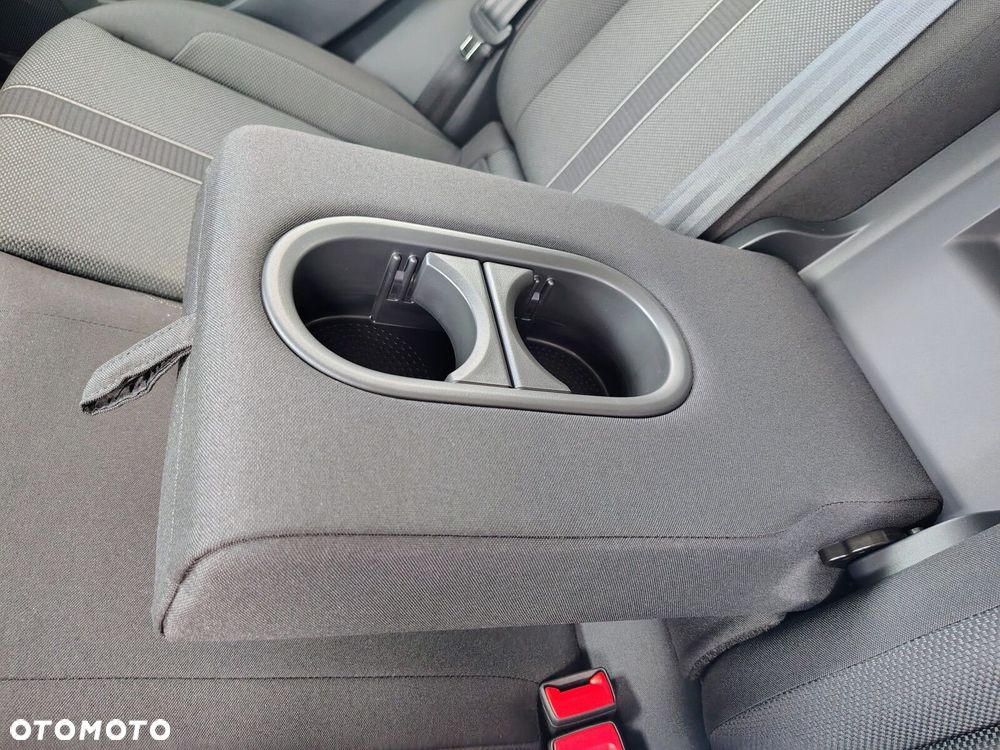 Volkswagen T-Roc - 18