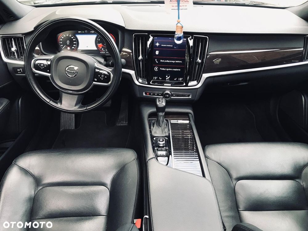 Volvo S90 T5 Geartronic Momentum - 16