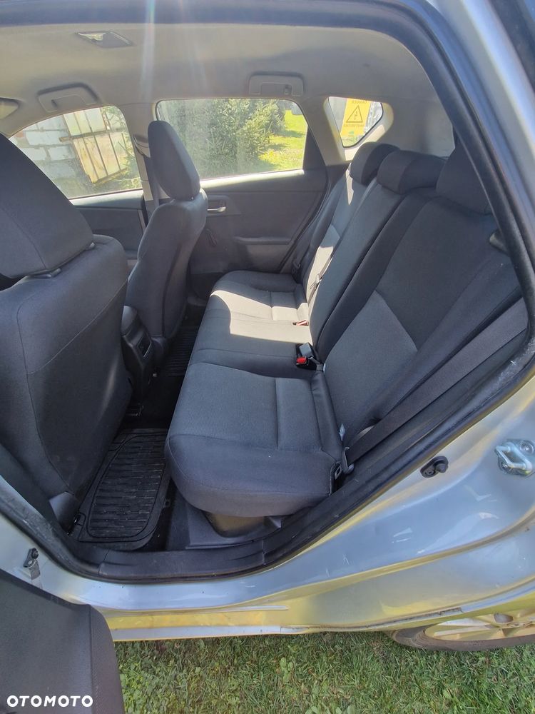 Toyota Auris - 11