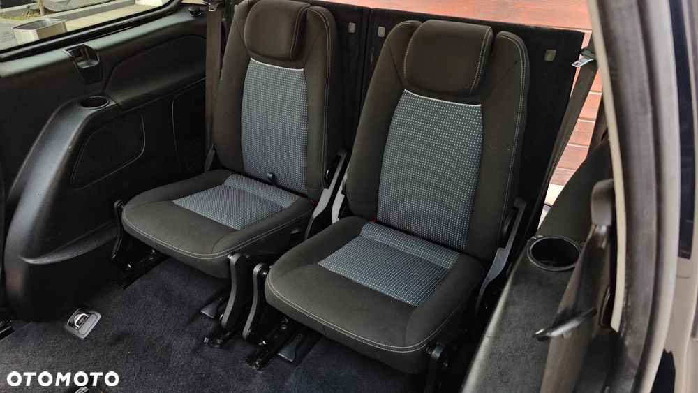 Ford Galaxy 2.0 TDCi Titanium - 11