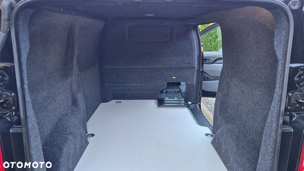 Peugeot Expert L2H1 EAT8 TwinCab Premium - 19