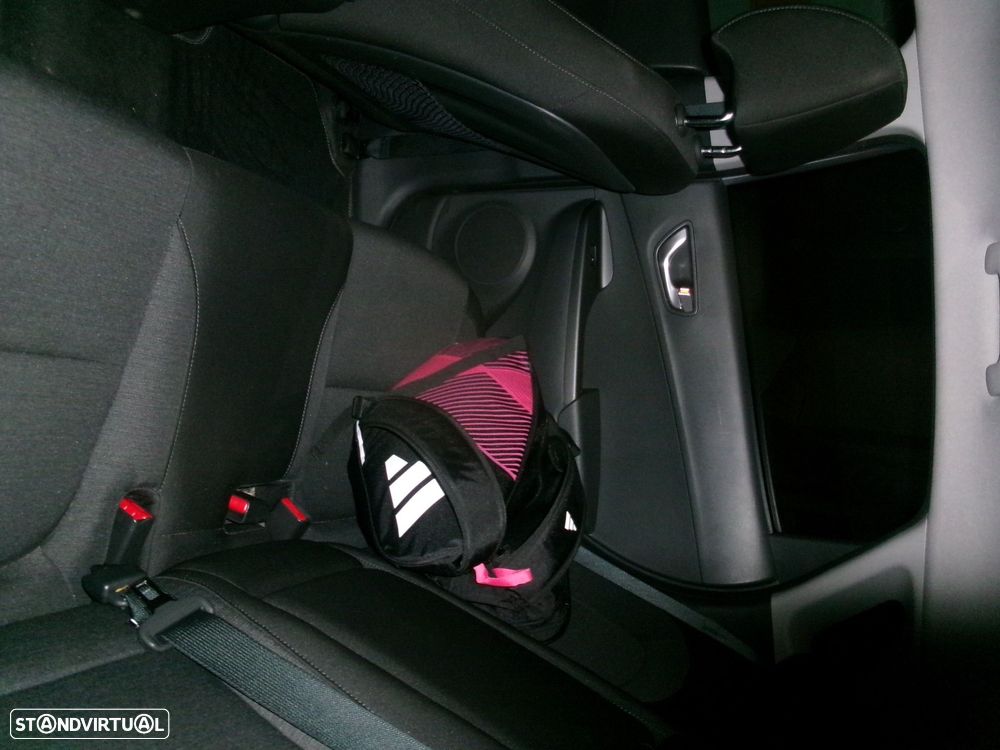 Hyundai Kauai 64 kWh Premium - 8