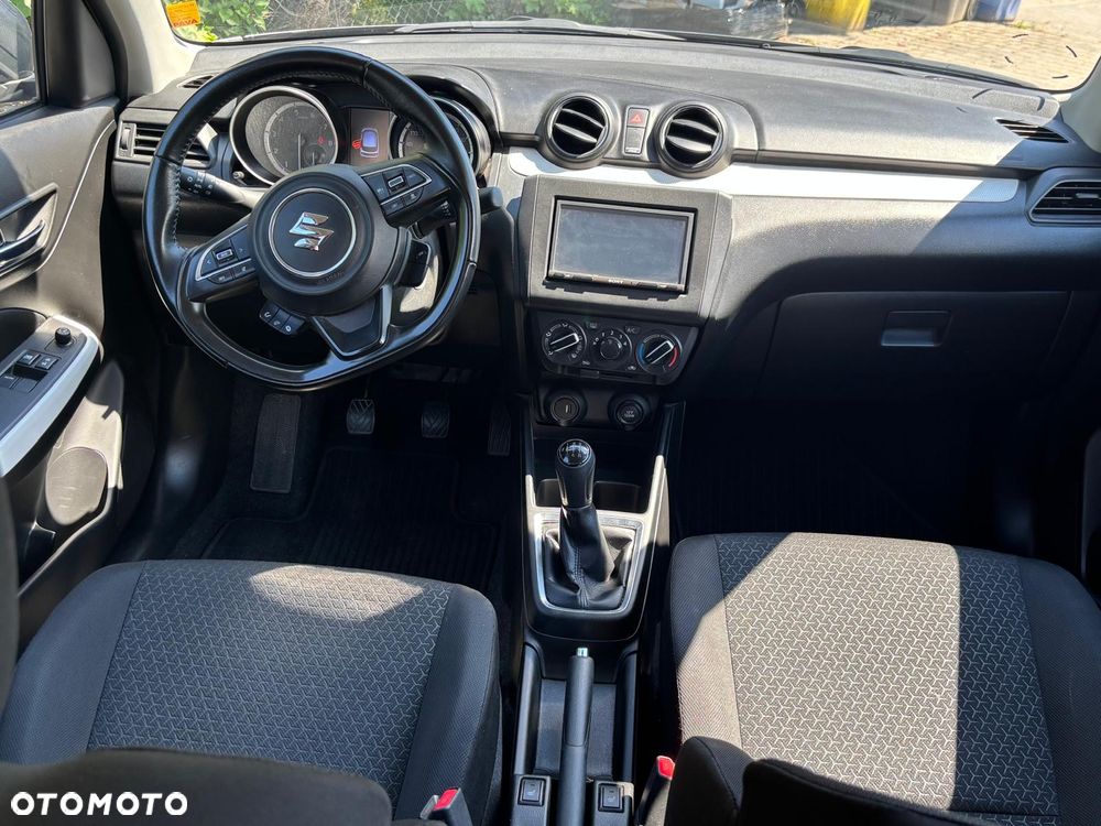 Suzuki Swift 1.2 Dualjet Hybrid Comfort - 9