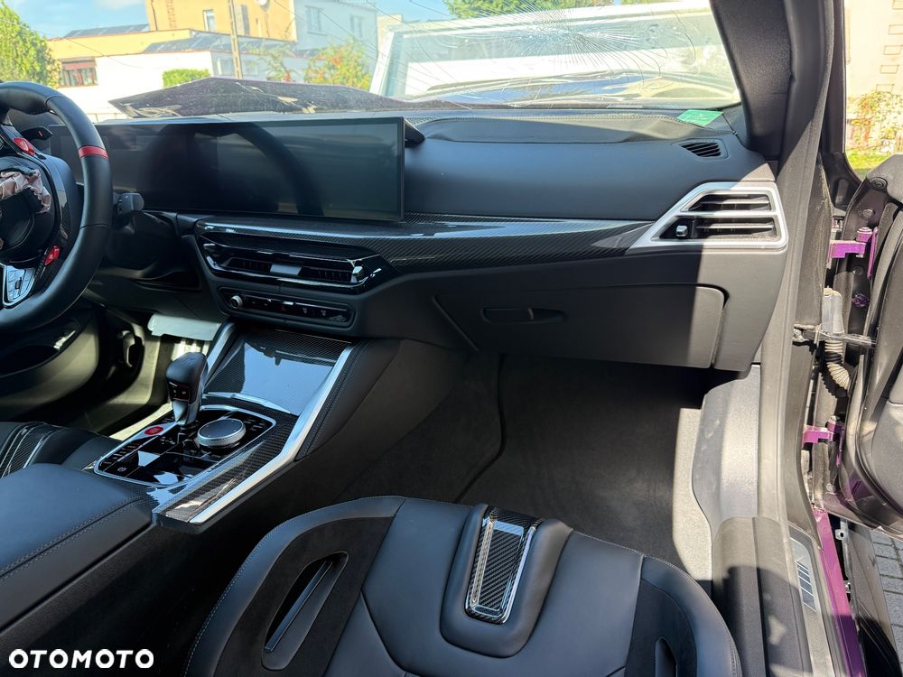 BMW M4 Competition M xDrive - 33