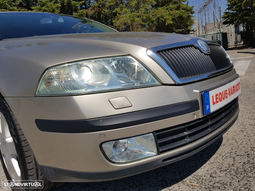 Skoda Octavia 1.6 Elegance - 55
