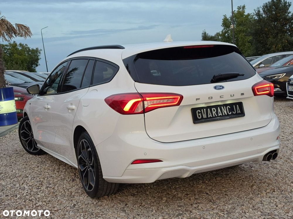 Ford Focus 2.0 EcoBlue ST-Line - 24