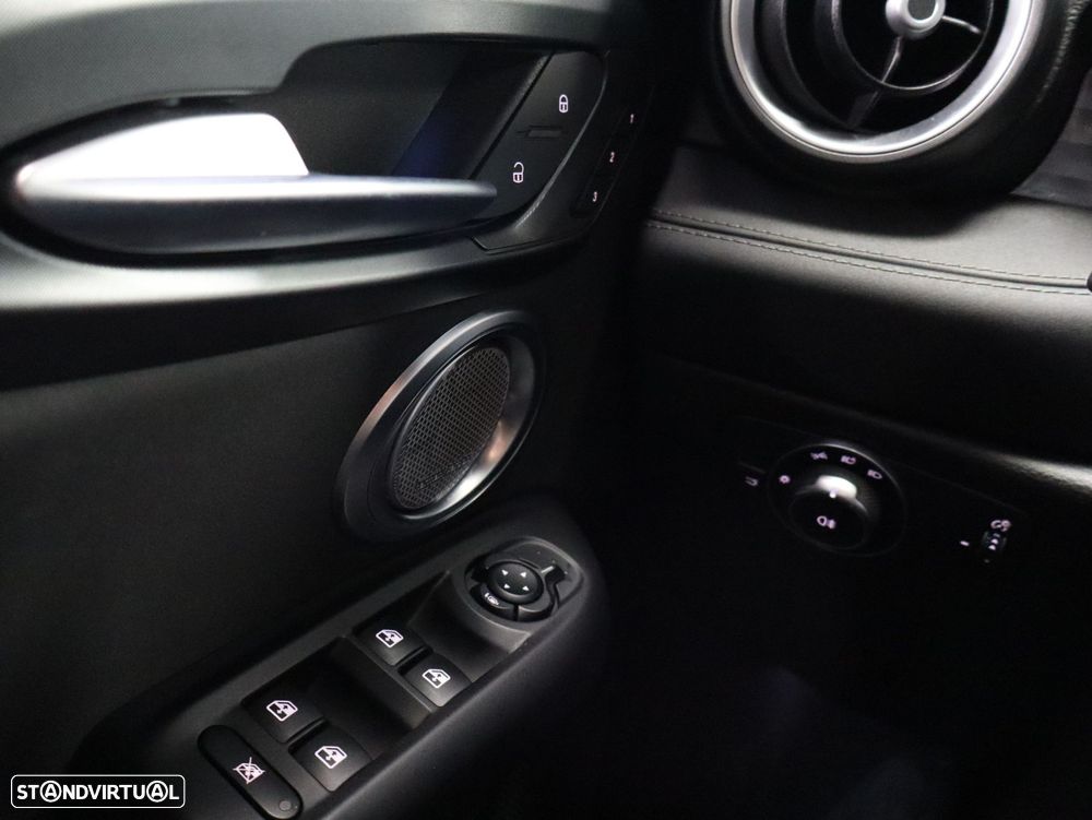 Alfa Romeo Tonale 1.5 Hybrid Veloce - 20