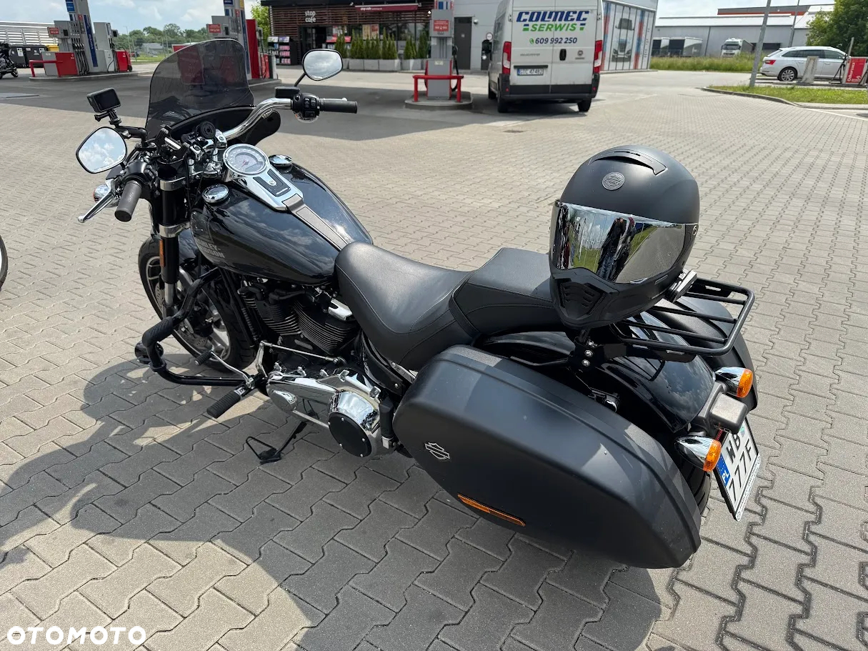 Harley-Davidson Softail Sport Glide - 2