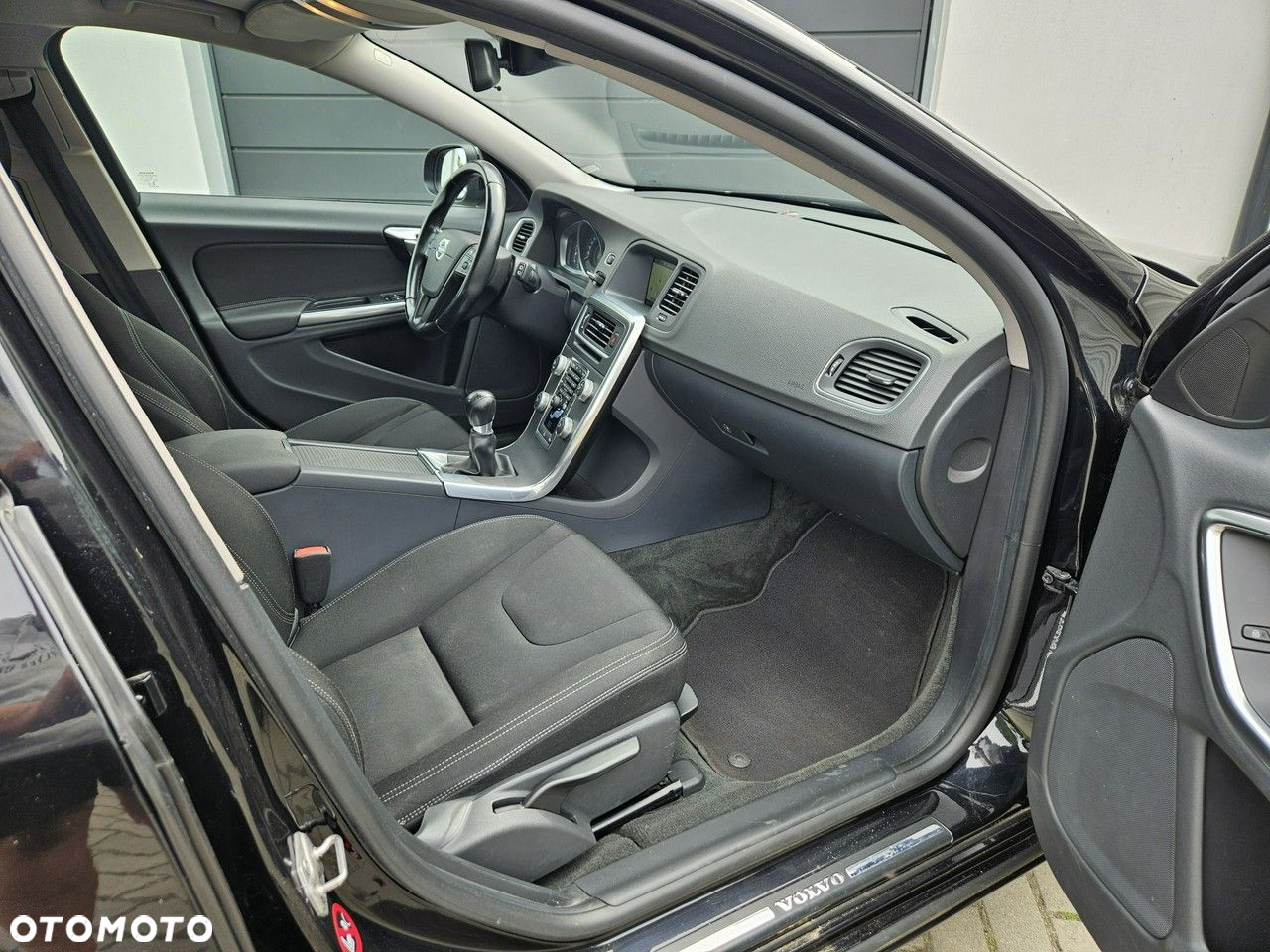 Volvo V60 D2 Kinetic - 28