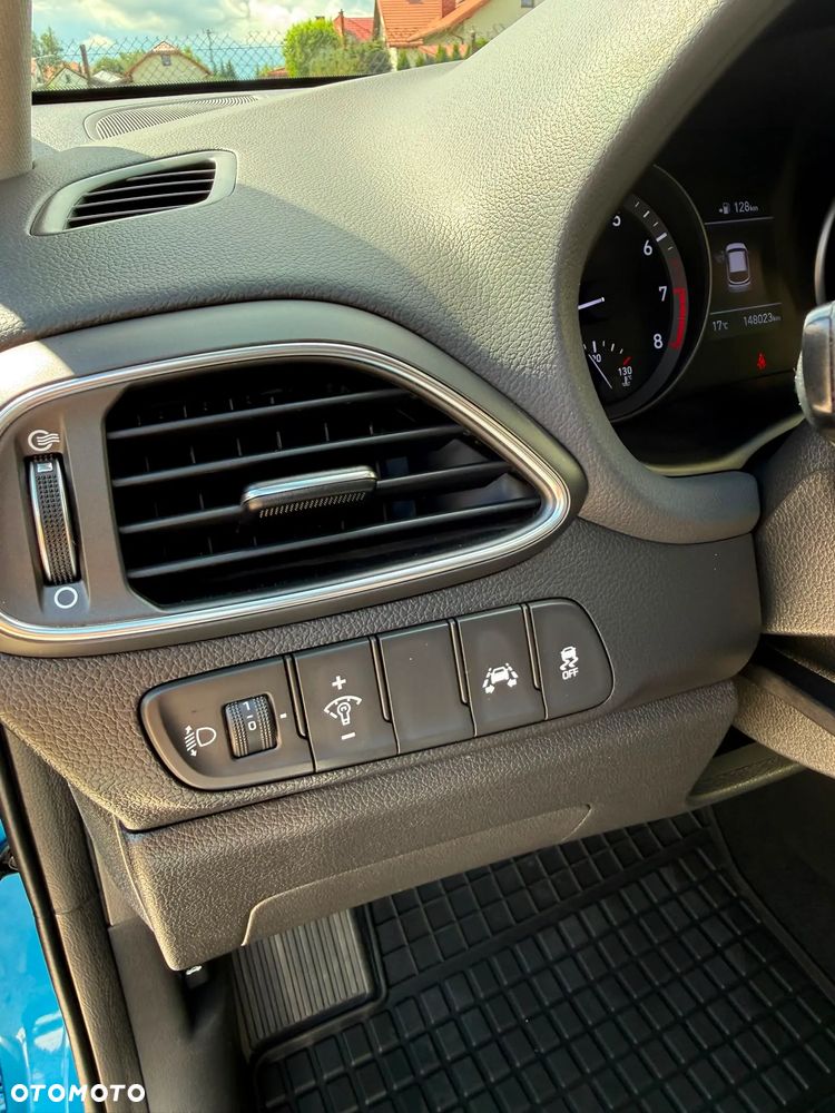Hyundai i30 1.4 T-GDI Trend - 18