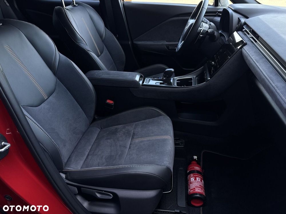 Lexus LBX 1.5 Hybrid Cool - 14