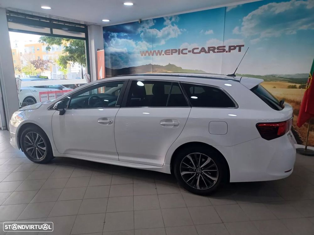 Toyota Avensis Touring Sports 1.6 D-4D Edition-S - 6