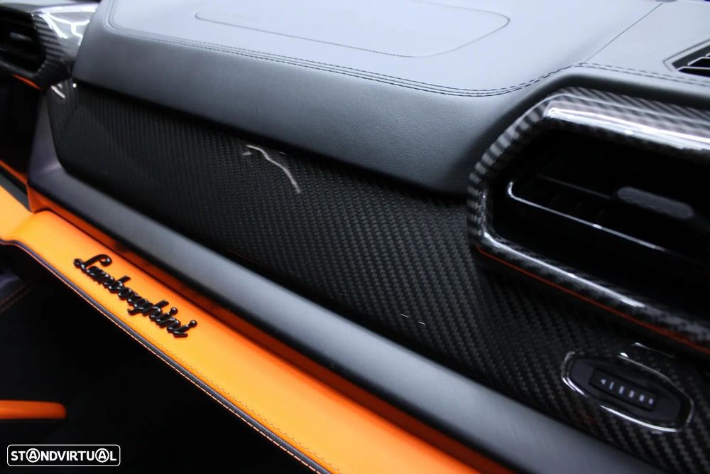 Lamborghini Urus 4.0 V8 SE - 32