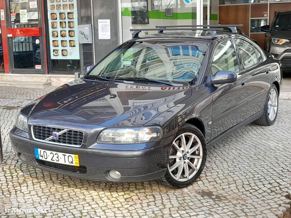 Volvo S60 2.3 T5 - 18