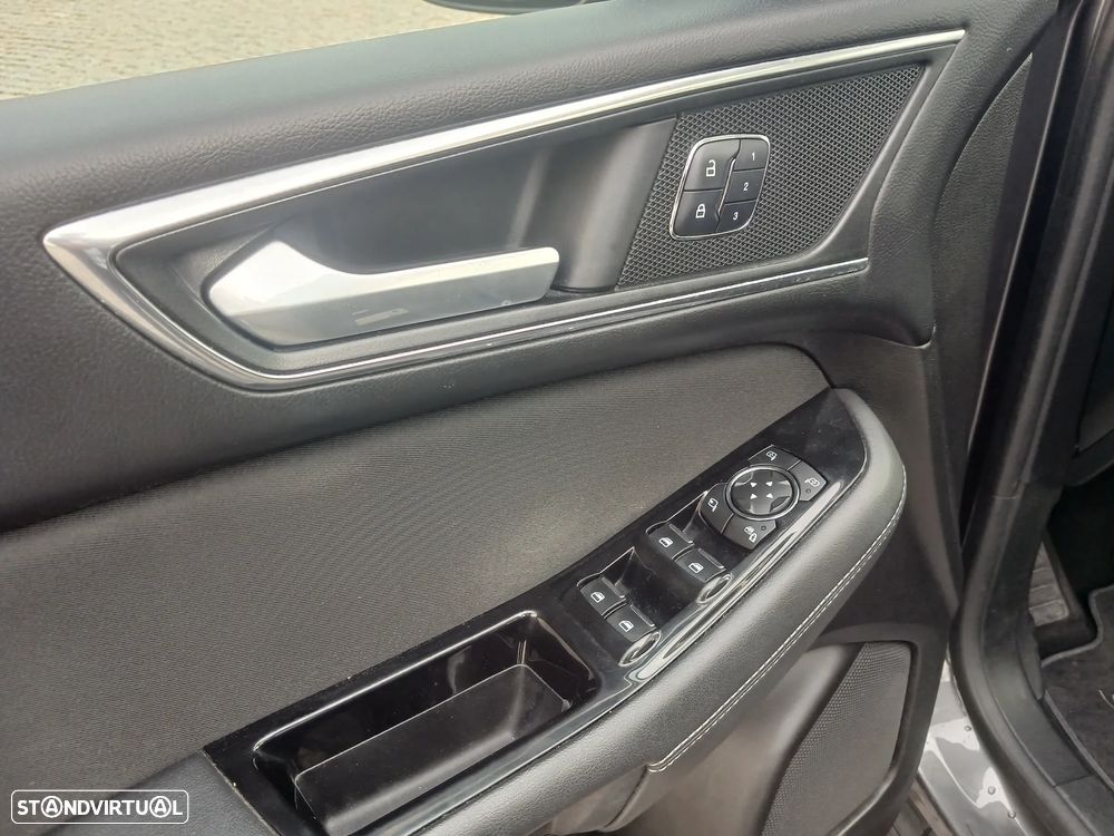 Ford S-Max 2.0 TDCi Titanium Powershift - 22