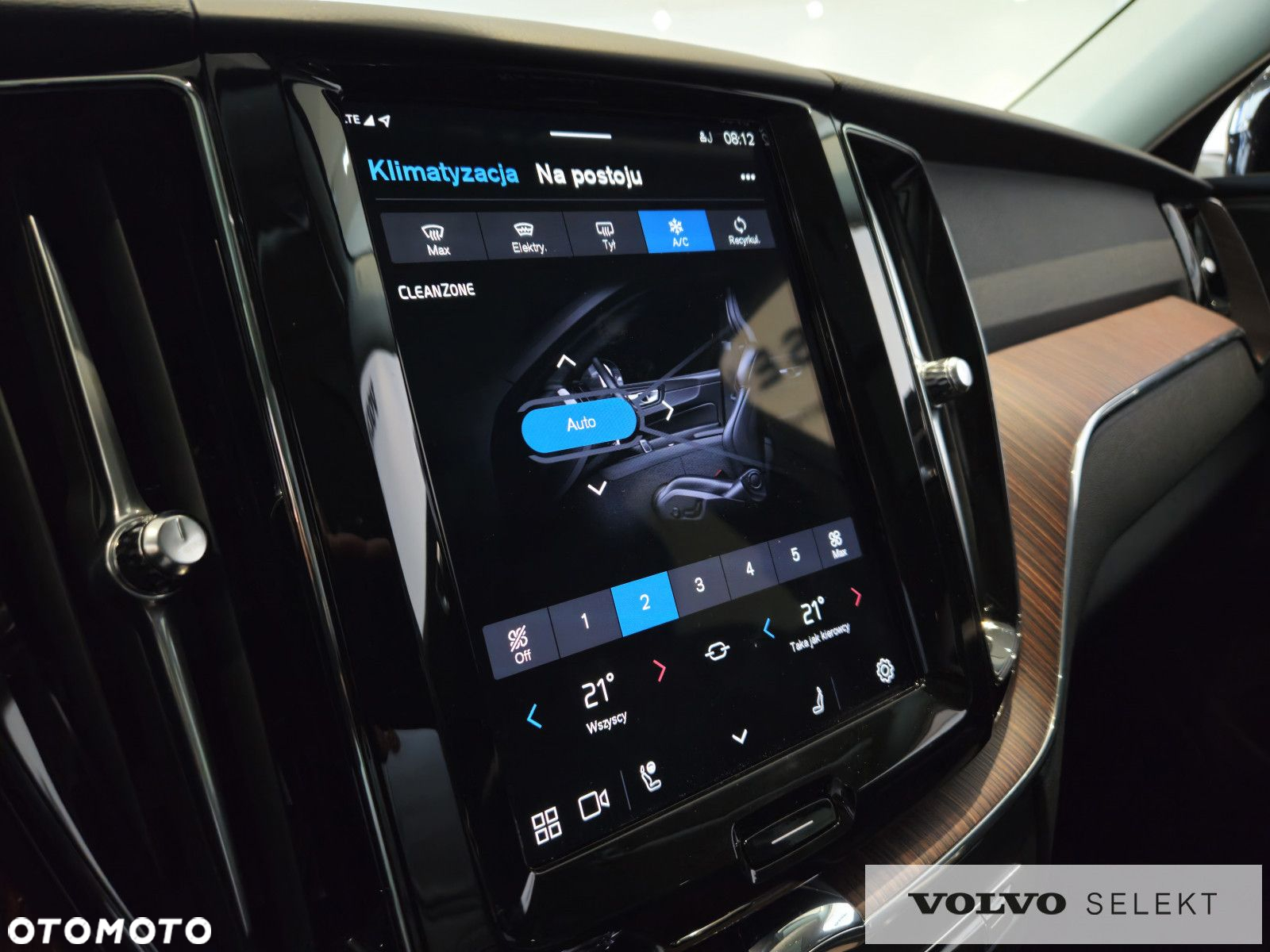 Volvo XC 60 - 24