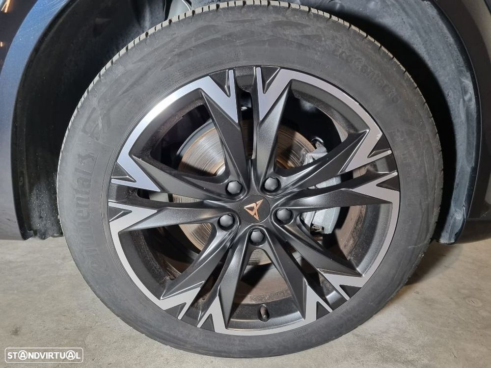 Cupra Formentor 1.5 e-Hybrid DSG - 21