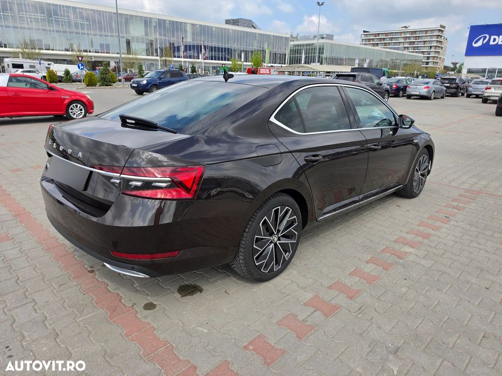 Skoda Superb 2.0 TSI DSG Laurin & Klement - 26