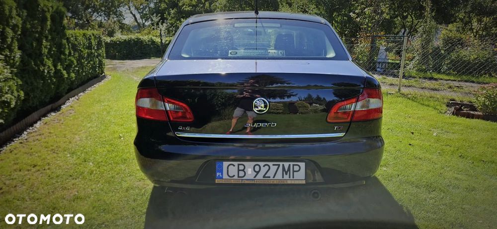 Skoda Superb 2.0 TDI 4x4 Elegance - 18