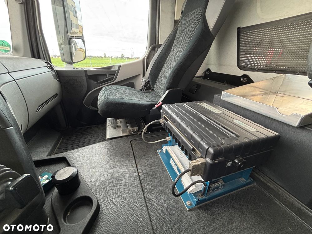 Mercedes-Benz ANTOS 2543 cysterna do dystrybucji paliwa, zabudowa ESTERER , z Niemiec - 29