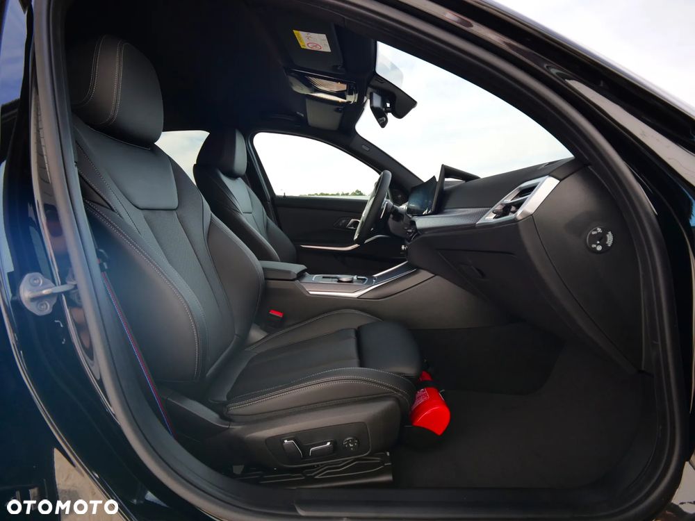 BMW Seria 3 320d xDrive mHEV M Sport sport - 38