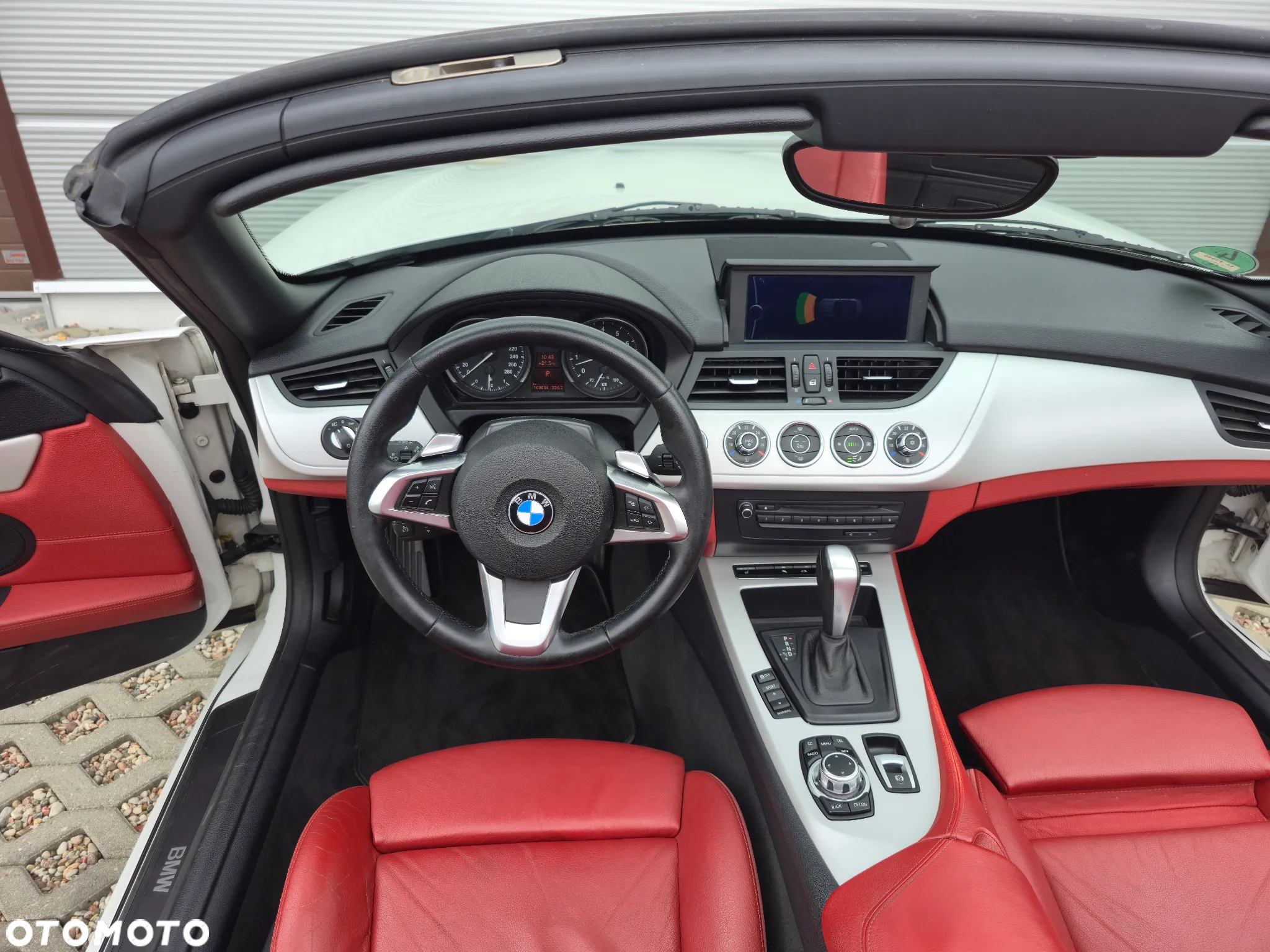 BMW Z4 sDrive30i - 29