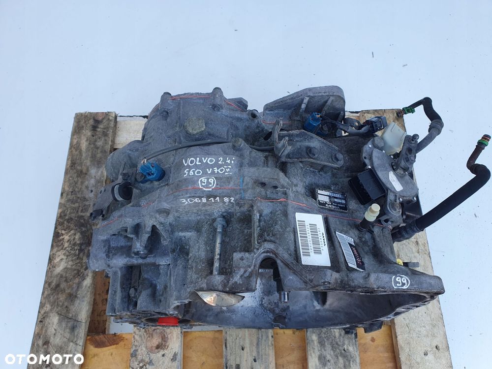 AUTOMATYCZNA SKRZYNIA BIEGÓW Volvo S80 2.4 20V BENZYNA _ 55-51SN 30681182 - 3