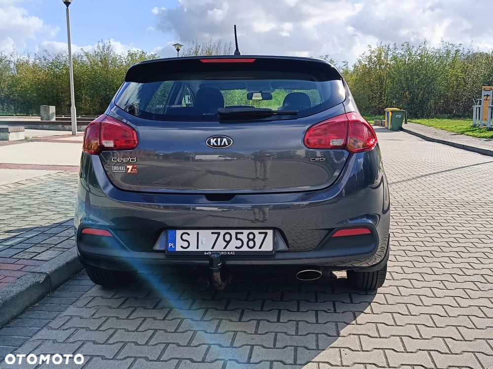 Kia Ceed - 6