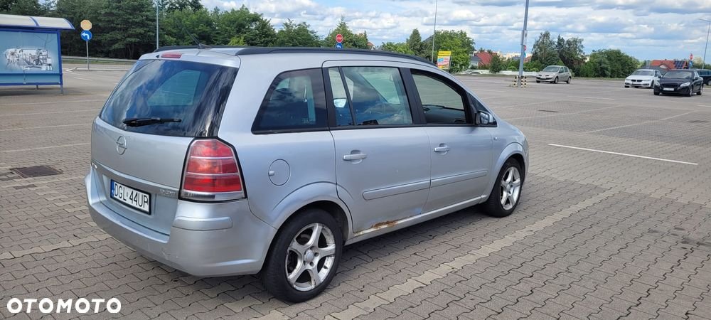 Opel Zafira 1.9 CDTI - 6