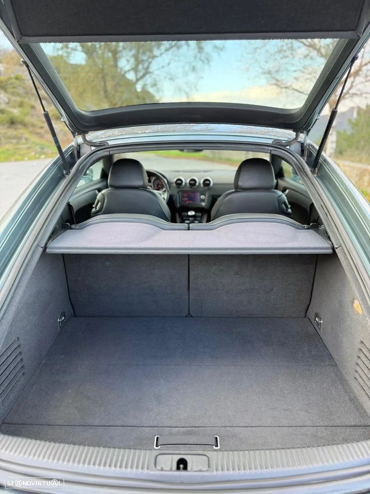 Audi TT Coupé 2.0 TDI quattro - 8