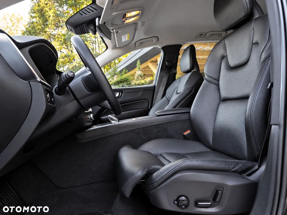 Volvo XC 60 B4 B Inscription - 12