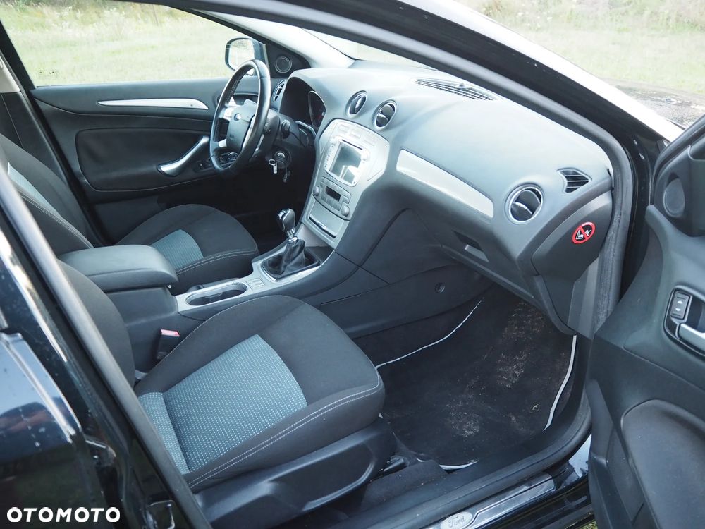 Ford Mondeo 2.0 TDCi Trend - 8