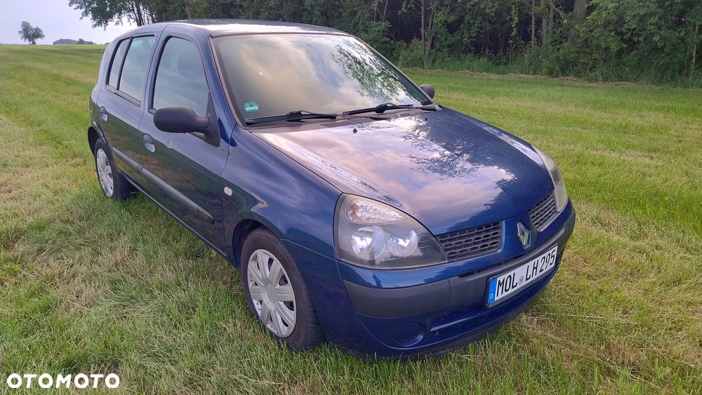 Renault Clio 1.2 16V Emotion - 5