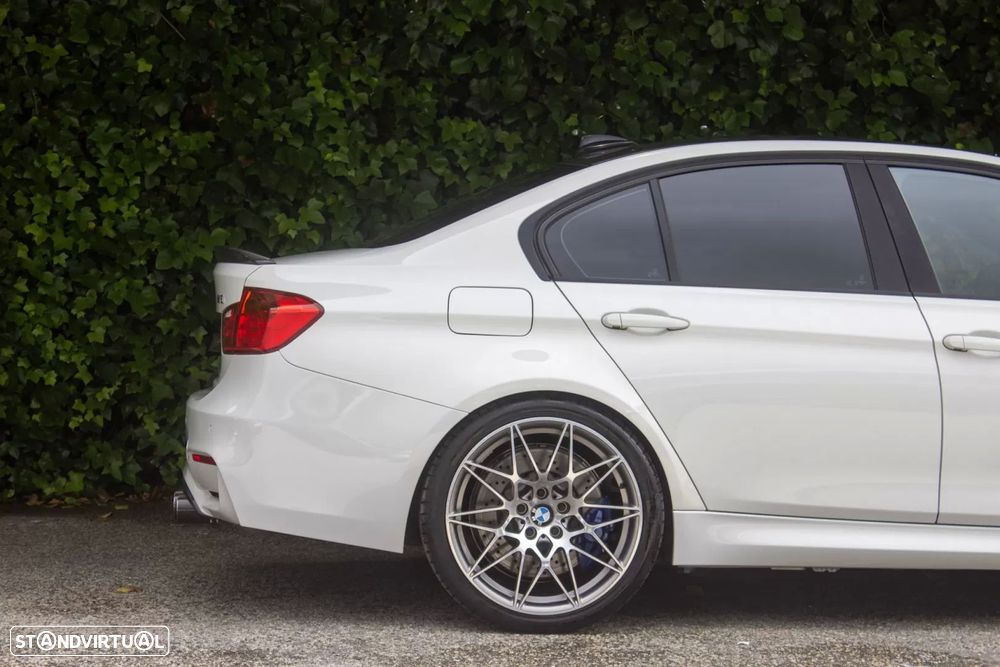 BMW M3 Auto - 5